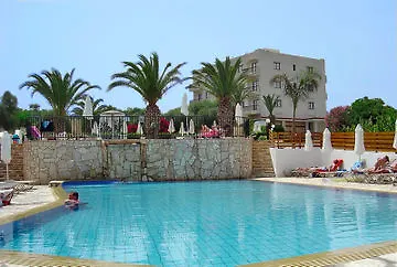 Sandra Garden Hotel Protaras